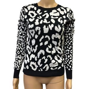 Express Leopard Print Black White Lightweight Knit Long Sleeve Sweater Womens S